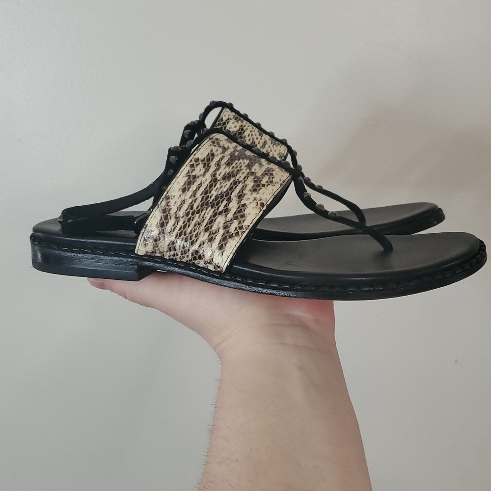 Donald J Pliner Lacy SP Animal Printed Sandals Size 8 Ankle Strap Stud Details - Picture 5 of 12
